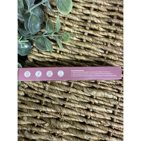 Trybello 2-in-1 Eyelash Growth Serum + Mascara Dual Wand - Picture 4 of 4